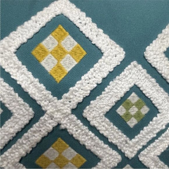 Pier 1 Indoor/Outdoor Lucky Dice Lumbar Pillow Turquoise Blue Yellow 17x12 EUC - Picture 5 of 5